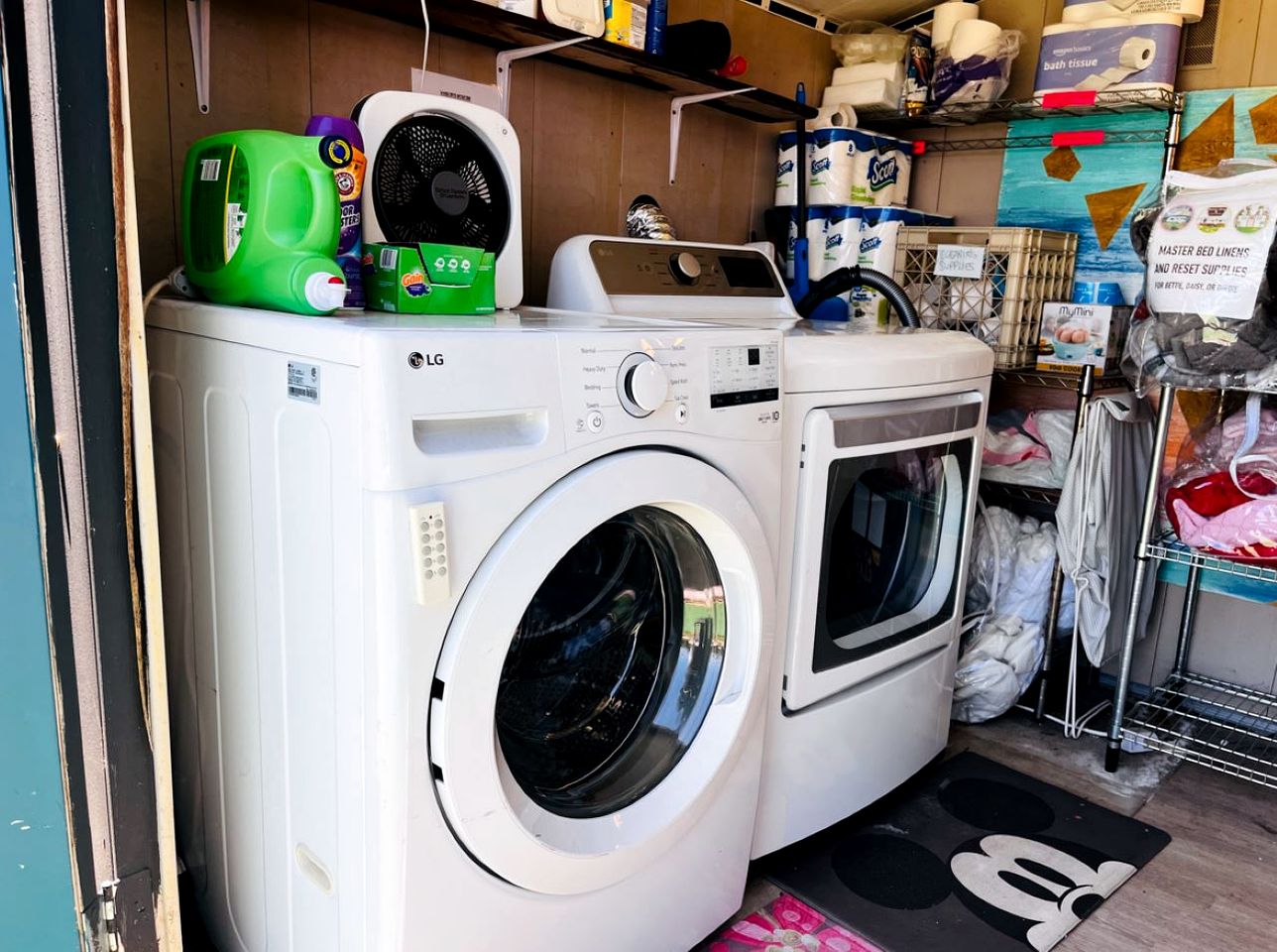 Beautiful Caravan Fire Pit and Barbecue Provided in El Cajon, California