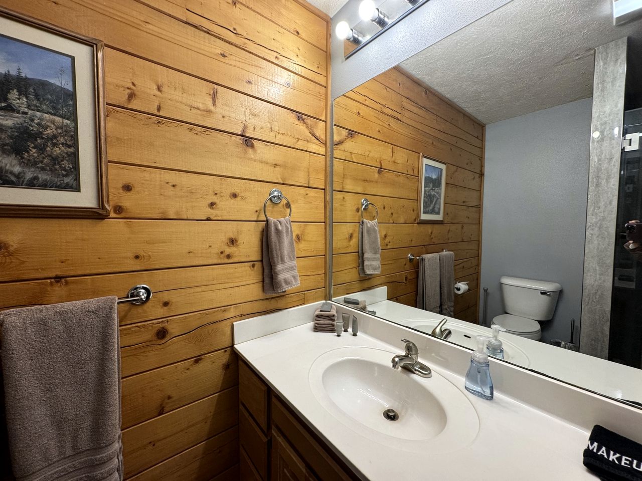 Beautiful Comfy Cabin Perfect for Families with Spa in Arkansas