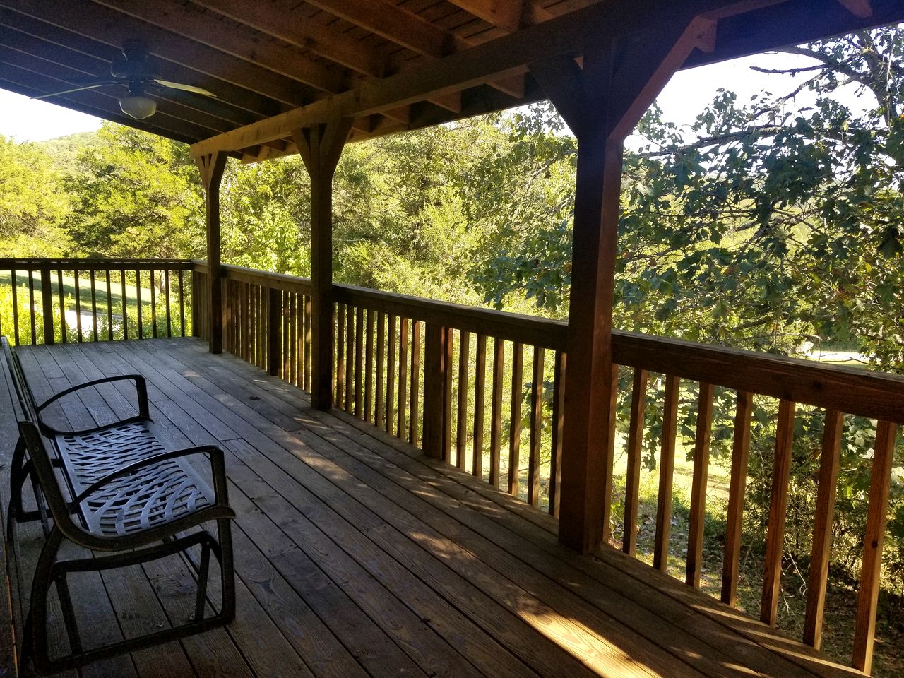 Beautiful Comfy Cabin Perfect for Families with Spa in Arkansas