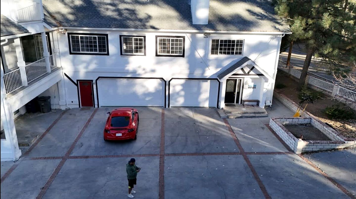 Beautiful Cottage Close to Great Hiking Trails in Big Bear Lake, California