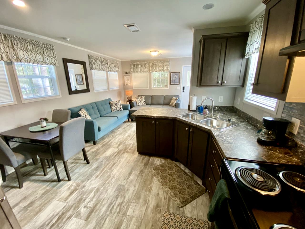 Beautiful Cottage with Fire Pit and Barbecue in Dunnellon, Florida