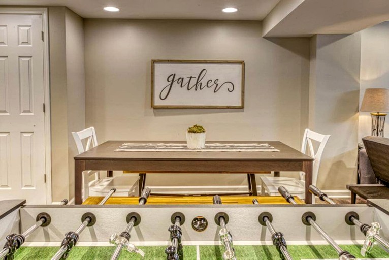 Cottages (United States of America, Gary, Indiana)