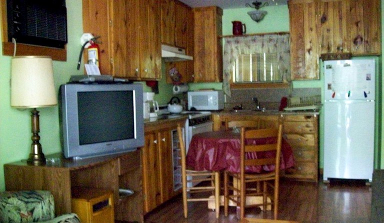 Cottages (Cosby, Tennessee, United States)