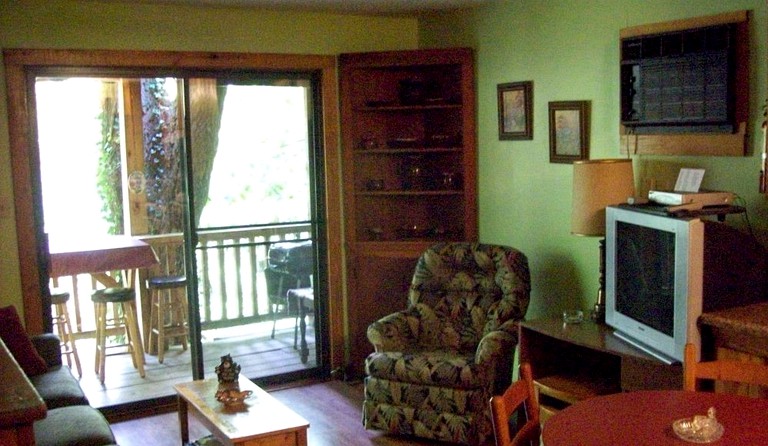 Cottages (Cosby, Tennessee, United States)