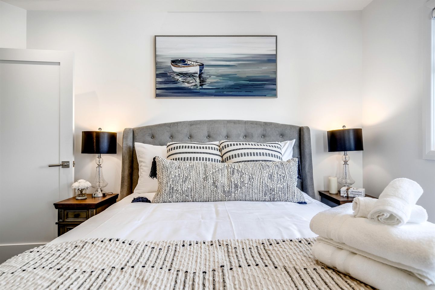 Beautiful Cottage with Swimming Pool in Kingsville, Ontario