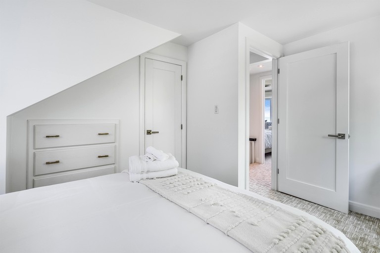 Cottages (Canada, Kingsville, Ontario)