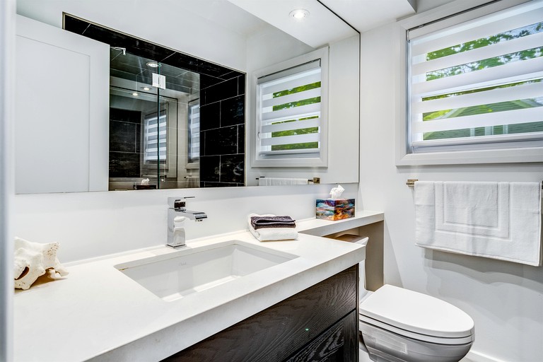 Cottages (Canada, Kingsville, Ontario)