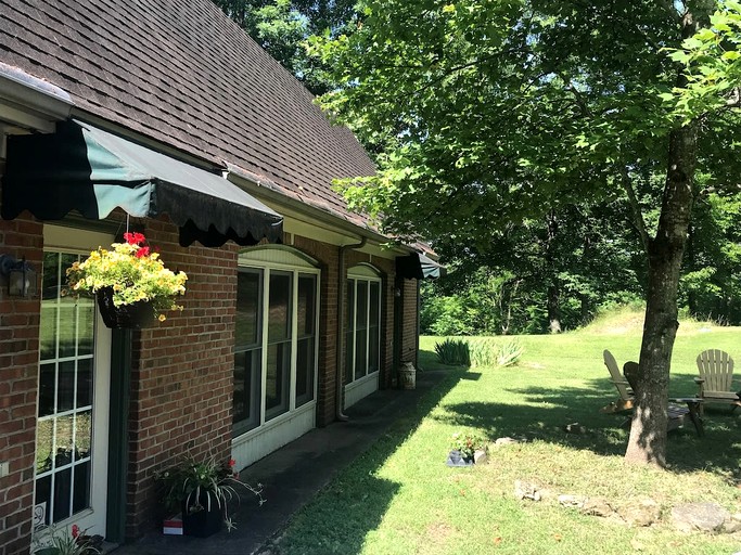 Barns (United States of America, Franklin, Tennessee)