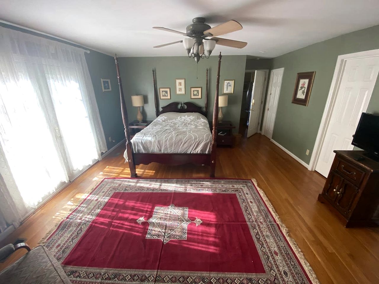 Beautiful Cozy Barn with Great Views in Franklin Tennessee