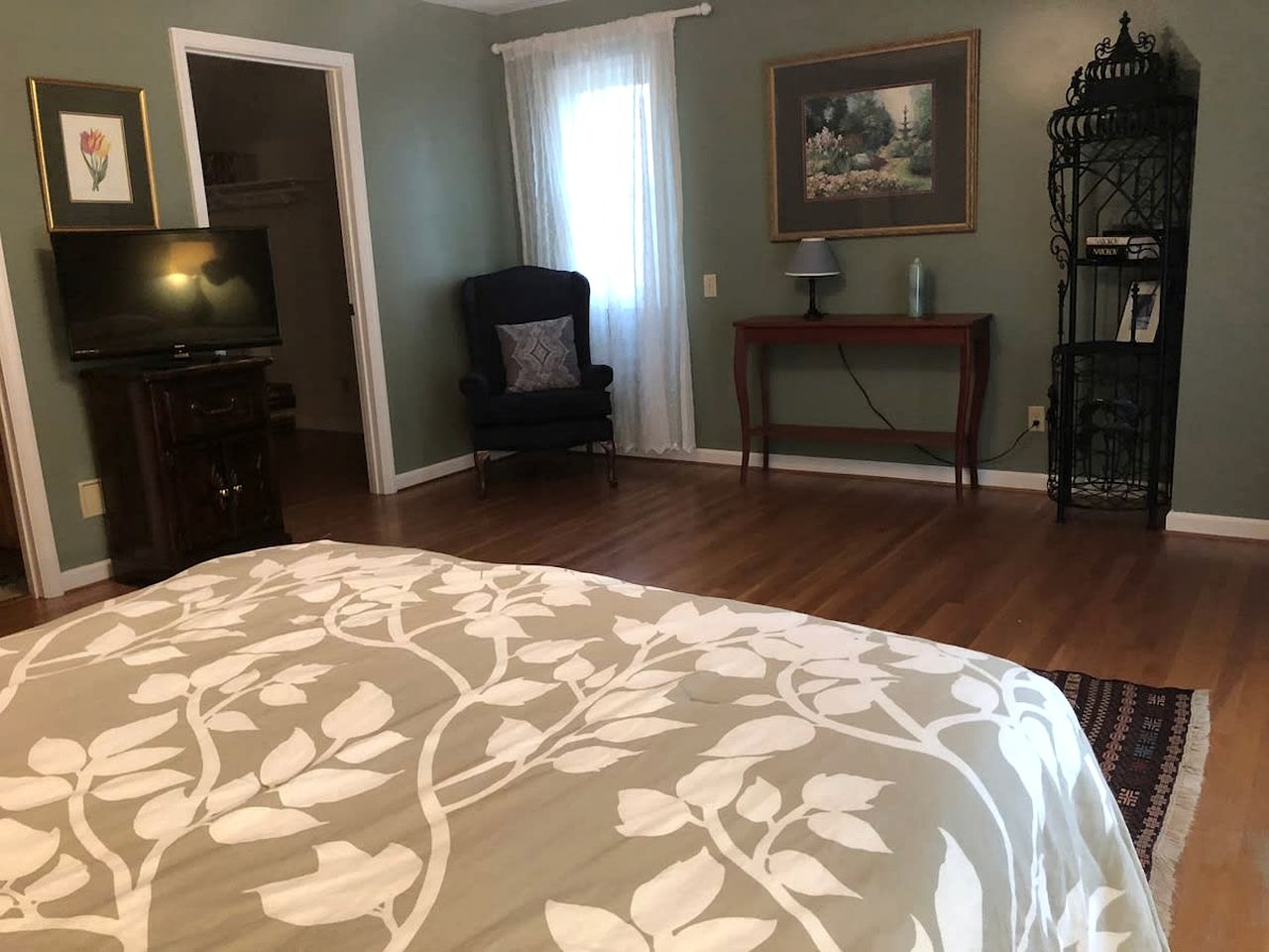 Beautiful Cozy Barn with Great Views in Franklin Tennessee