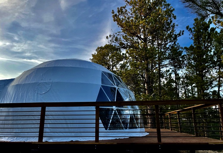 Domes (United States of America, Hermosa, South Dakota)