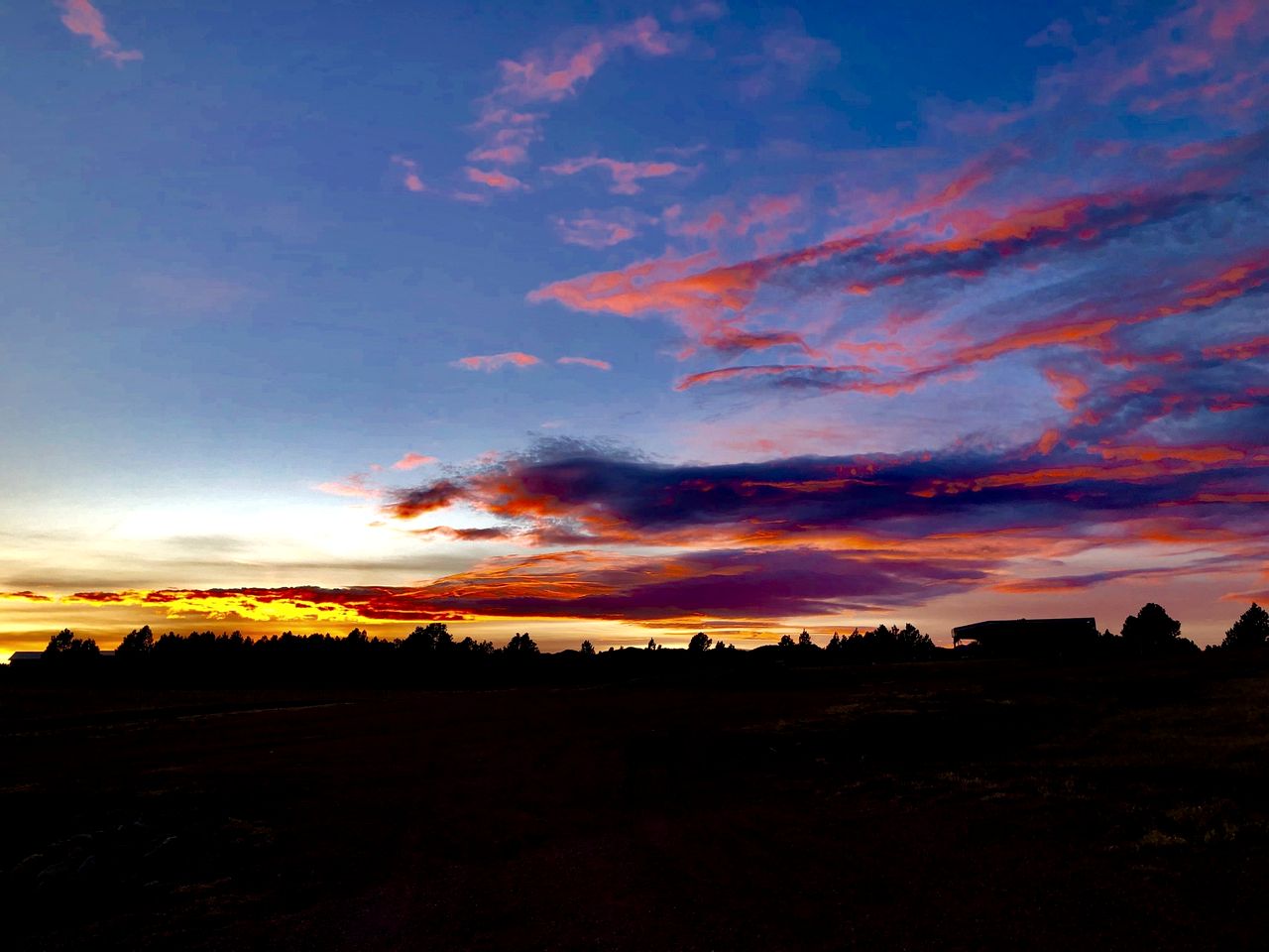 Beautiful Dome with Fire Pit in Hermosa, South Dakota