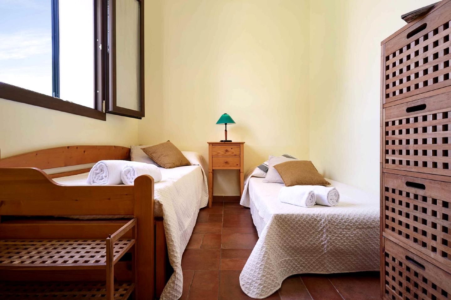 Beautiful Eco-Friendly Villa with Tropical Garden and Pool in Lido di Noto, Sicily