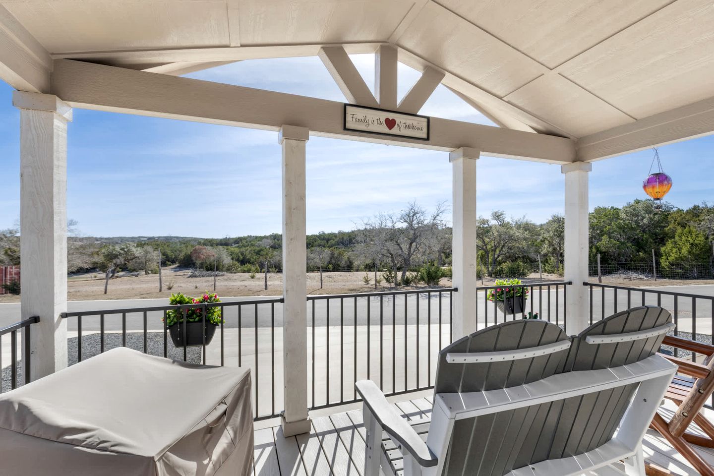 Stylish Tiny Home with Fire Pit & Stargazing Deck Near Fredericksburg, TX