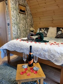Romantic Pod with Spa Incredible for a Couples Escape in Scotland photo 4