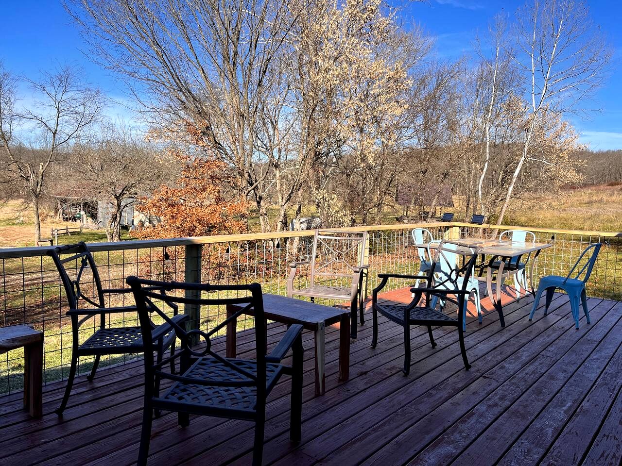 Beautiful Glamping Spot near Hartsburg, Missouri: Charming Pet-Friendly Cabin Perfect for a Family Vacation