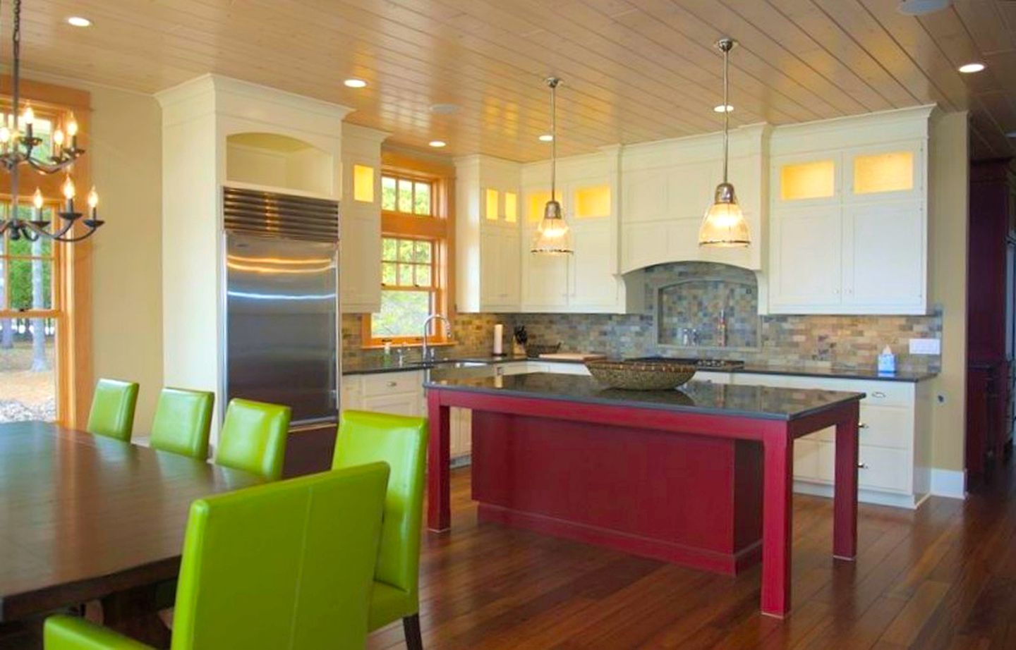 Beautiful and Spacious Vacation Rental with Lake Views in the Grand Traverse Bay Area, Michigan