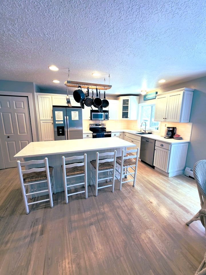 Beautiful Lakefront Cottage with Fire Pit in St. Ignace, Michigan