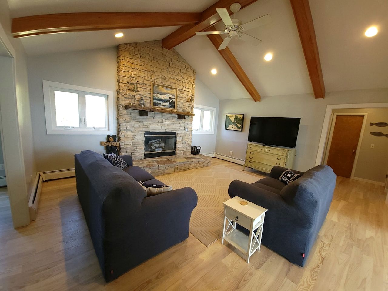 Beautiful Lakefront Cottage with Fire Pit in St. Ignace, Michigan