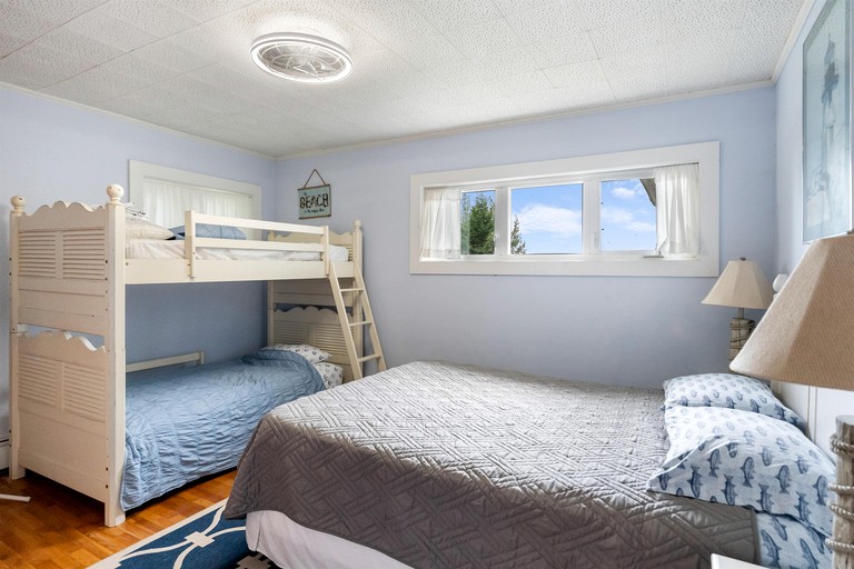 Cottages (United States of America, St. Ignace, Michigan)