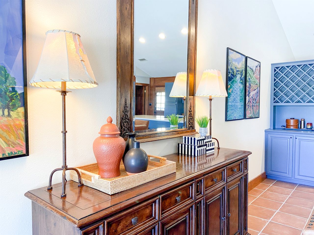 Beautiful Lakeside Rental with Hot-Tub in Igram, Texas, Perfect for Family Glamping Trips