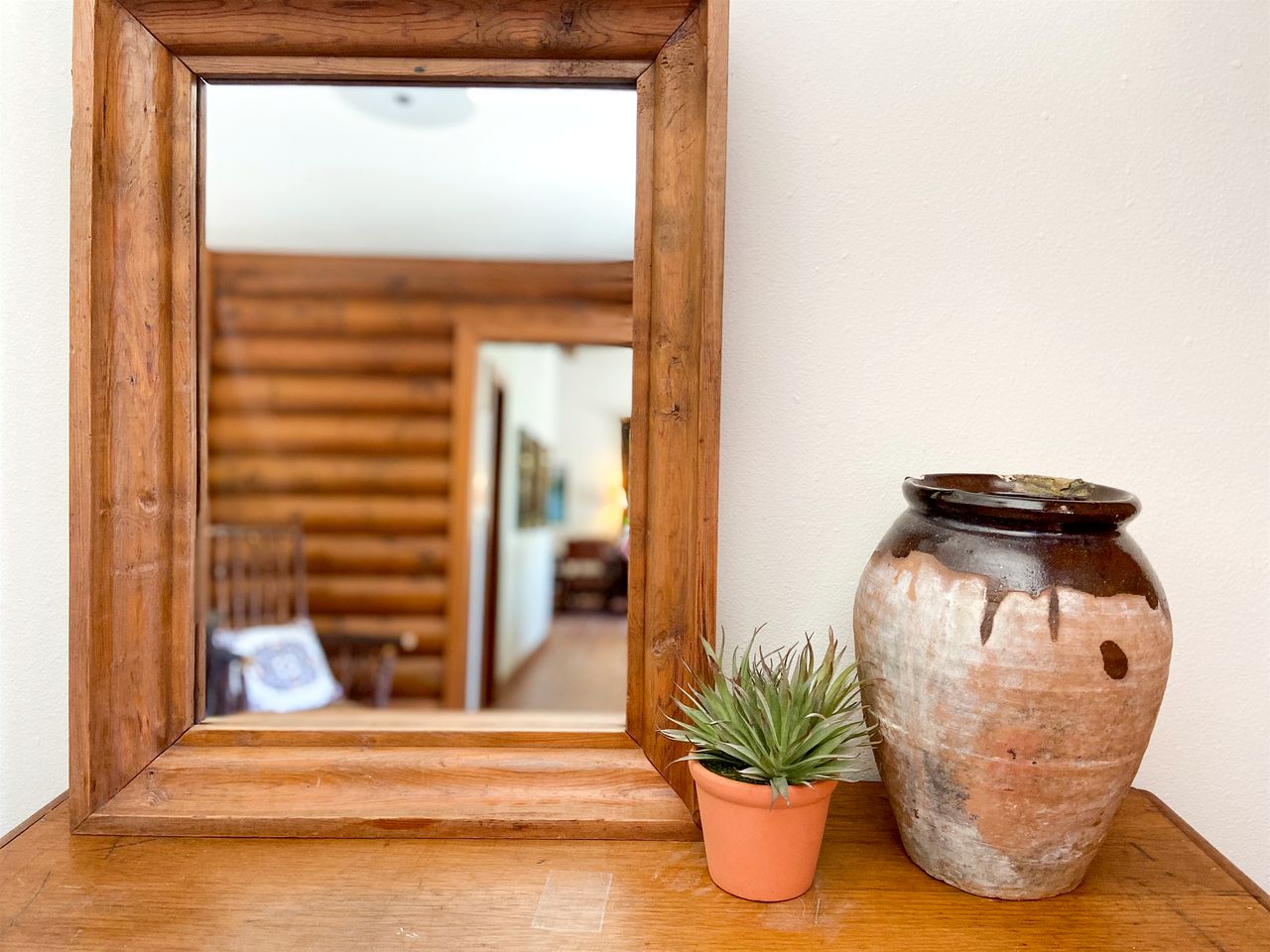 Beautiful Lakeside Rental with Hot-Tub in Igram, Texas, Perfect for Family Glamping Trips