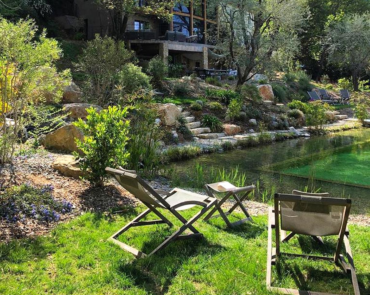 Beautiful, Luxurious Treehouses in Saint-Paul, France