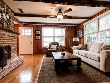 Lovely Three-Bedroom Cabin with Private Pier on Saint Simons Island, Georgia photo 3