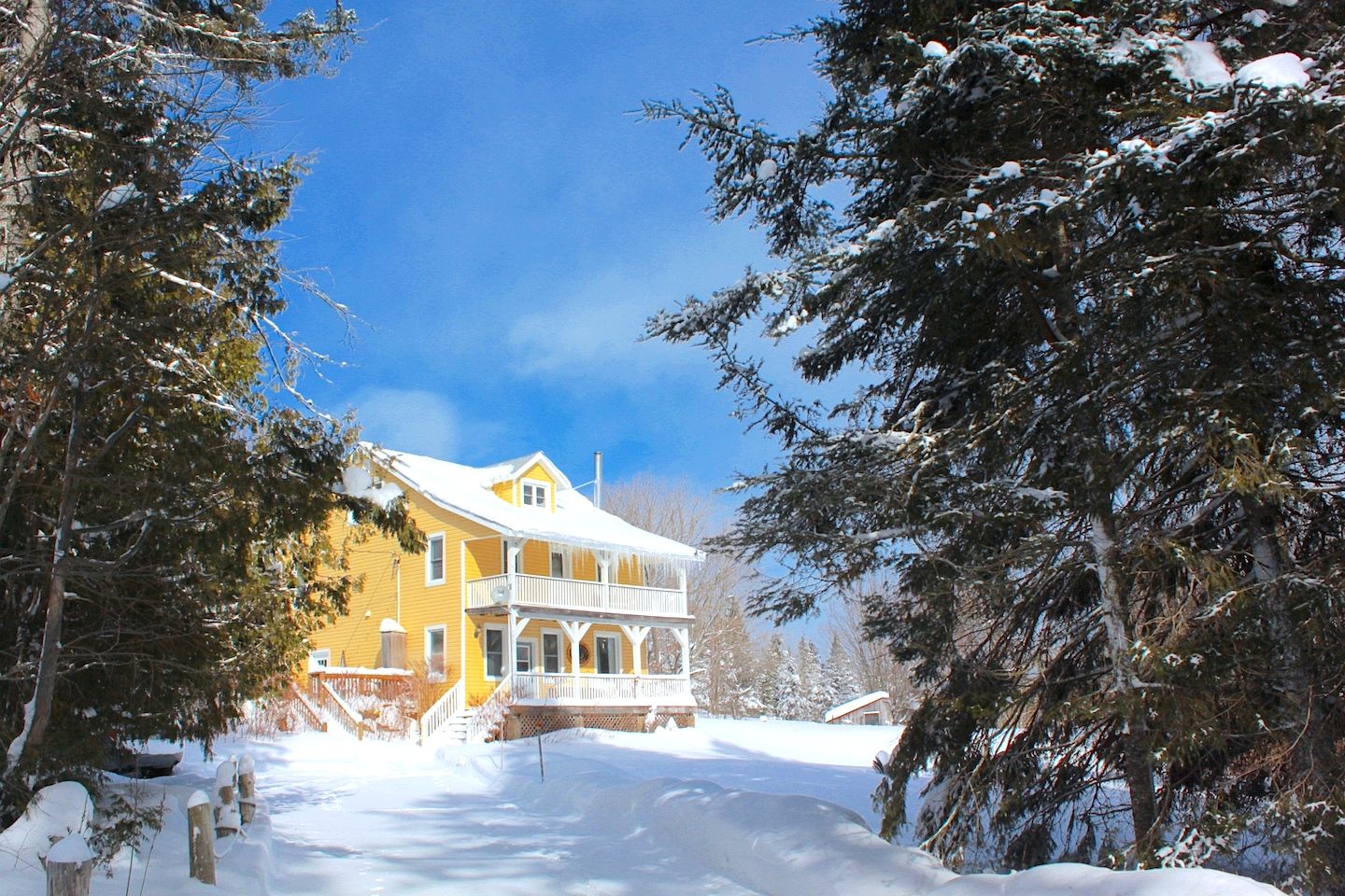 Vacation Rentals (Canada, South River, Ontario)