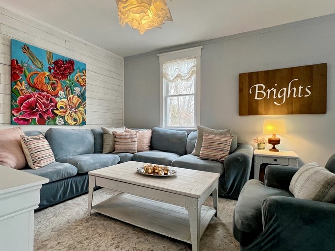 Vacation Rentals (Canada, South River, Ontario)