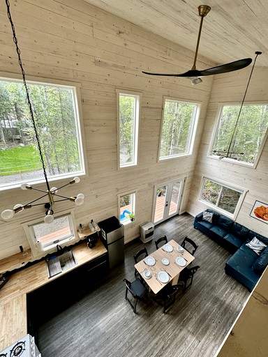 Cabins (United States of America, Anchorage, Alaska)