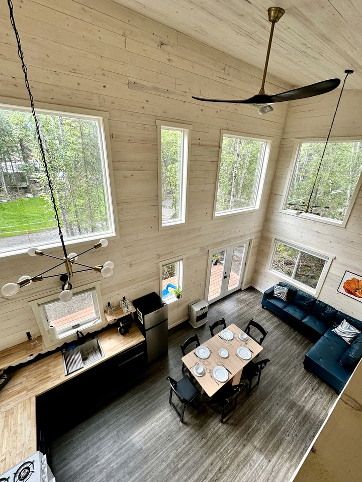 Beautiful Secluded Cabin in Anchorage, Alaska