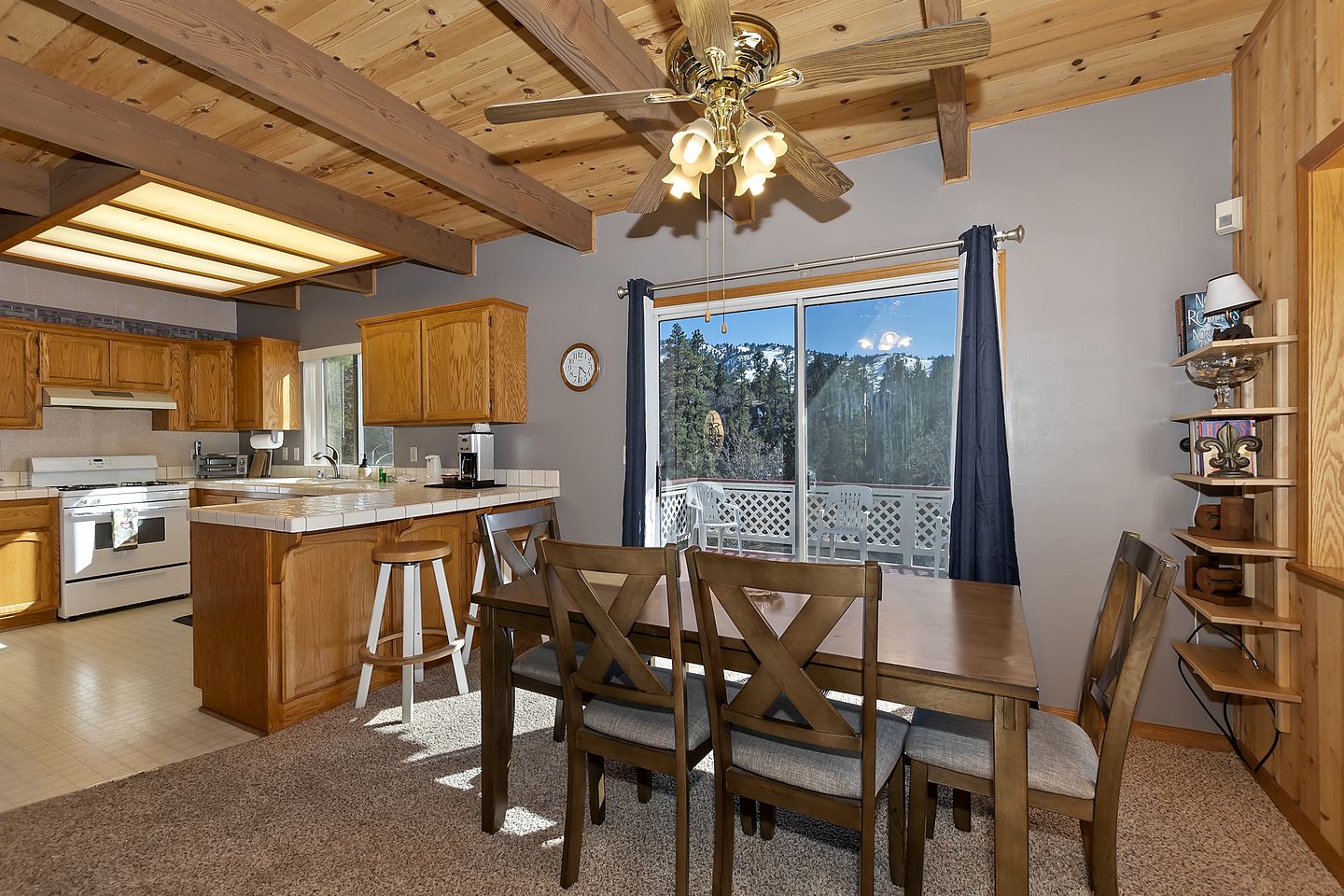 Beautiful, Secluded Cottage with Great Views in Big Bear Lake, California