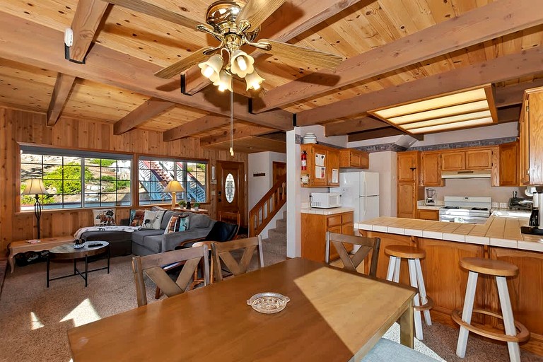 Cottages (United States of America, Big Bear Lake, California)