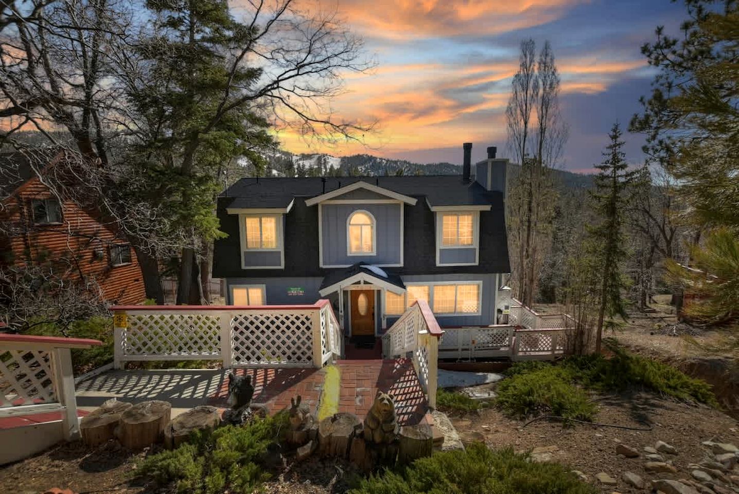 Cottages (United States of America, Big Bear Lake, California)