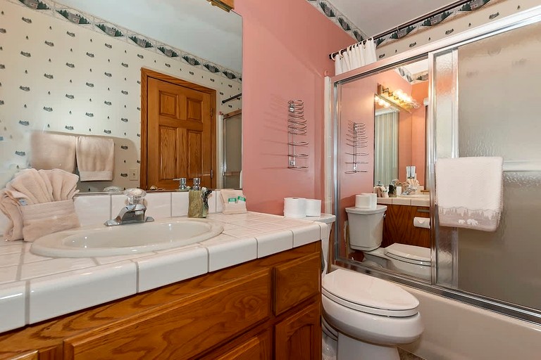 Cottages (United States of America, Big Bear Lake, California)