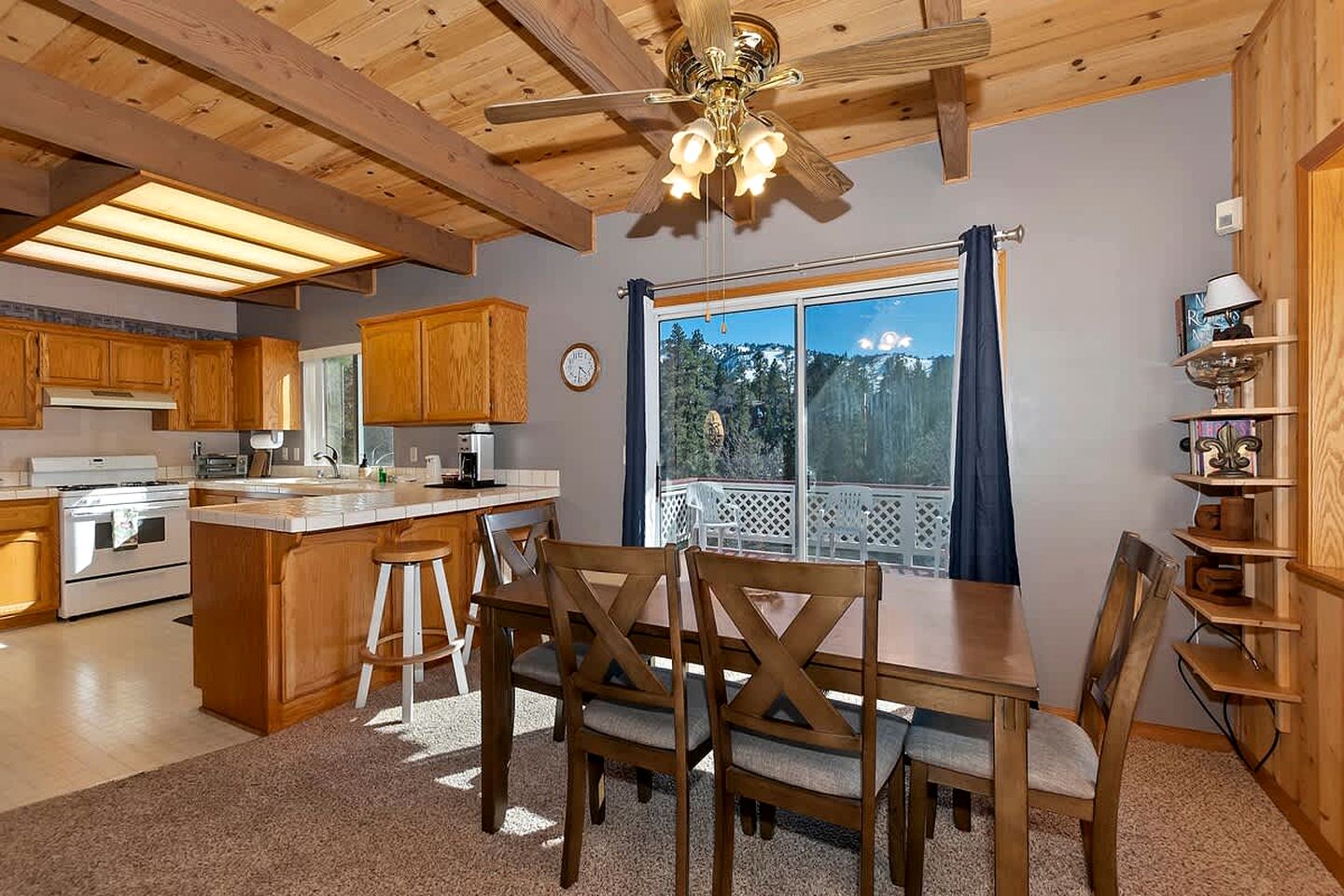 Beautiful, Secluded Cottage with Great Views in Big Bear Lake, California