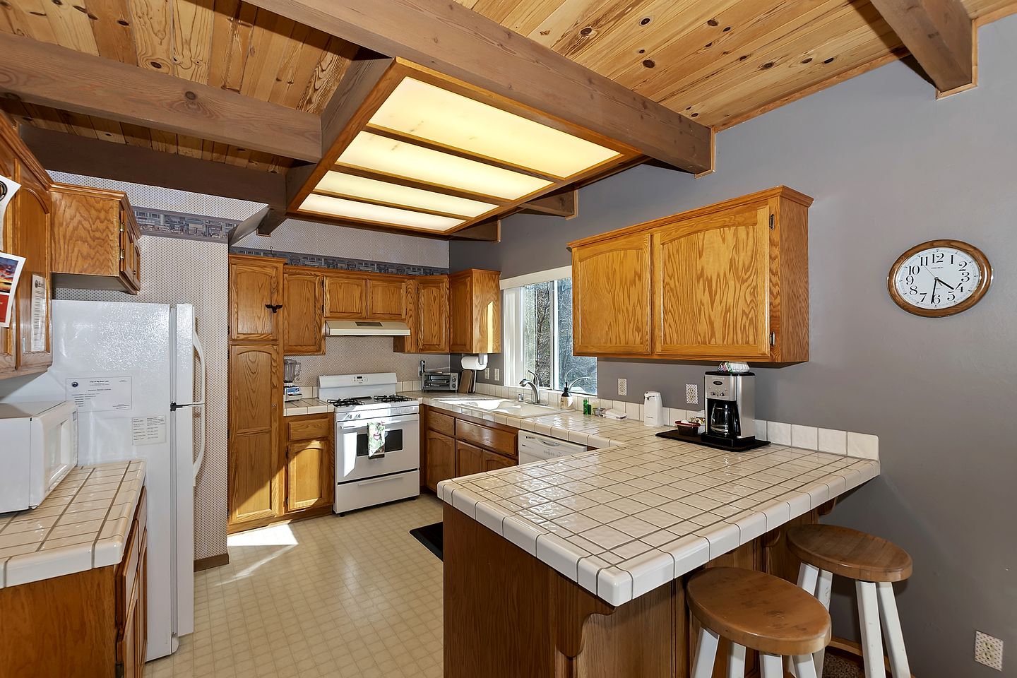 Beautiful, Secluded Cottage with Great Views in Big Bear Lake, California