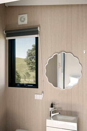 Tiny Houses (Australia, West Kentish, Tasmania)