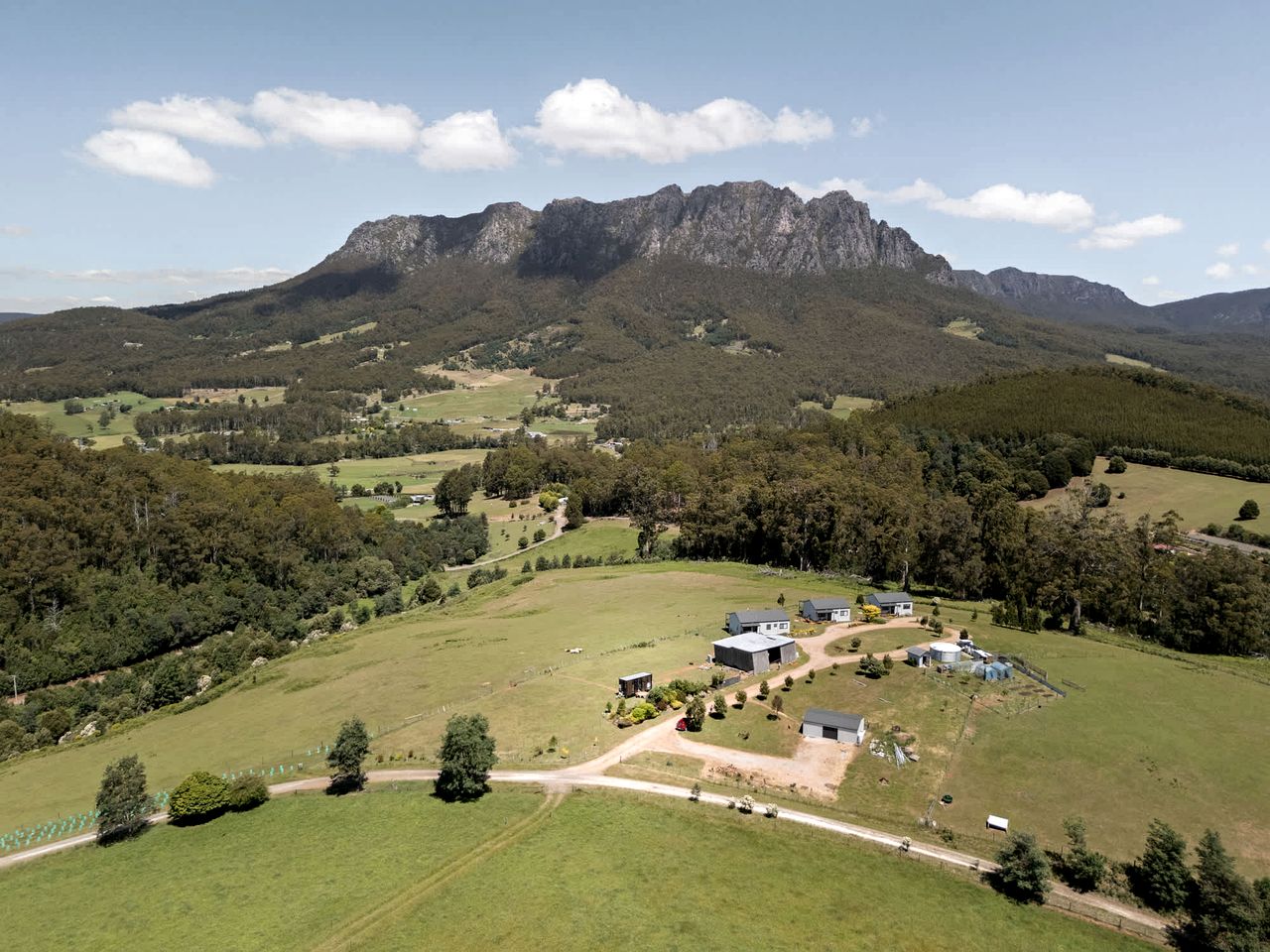 Beautiful Secluded Tiny House in West Kentish, Tasmania