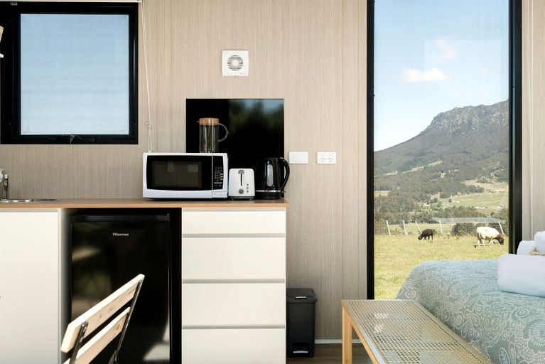 Tiny Houses (Australia, West Kentish, Tasmania)