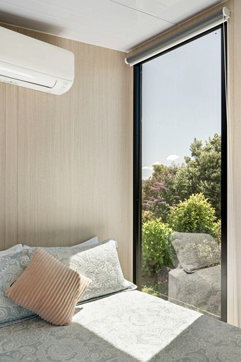 Tiny Houses (Australia, West Kentish, Tasmania)