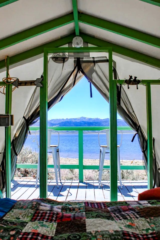 Beautiful Tented Cabin with Stunning Reservoir Views for a Unique Glamping Getaway in Bridgeport, California