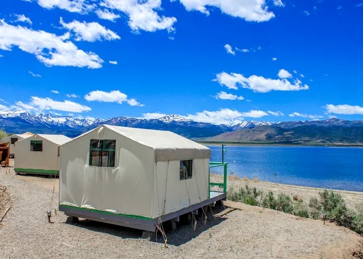Tented Cabins (United States of America, Bridgeport, California)