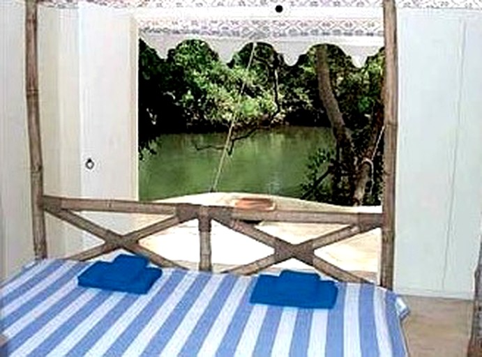 Safari Tents (Mandrem, Goa, India)