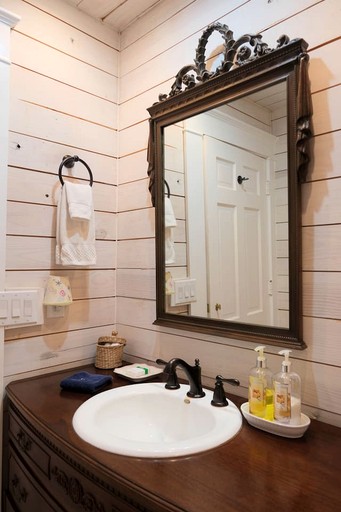 Cottages (United States of America, Fischer, Texas)