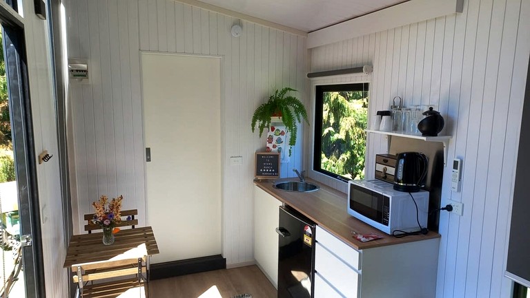 Tiny Houses (New Zealand, Wakefield, South Island)