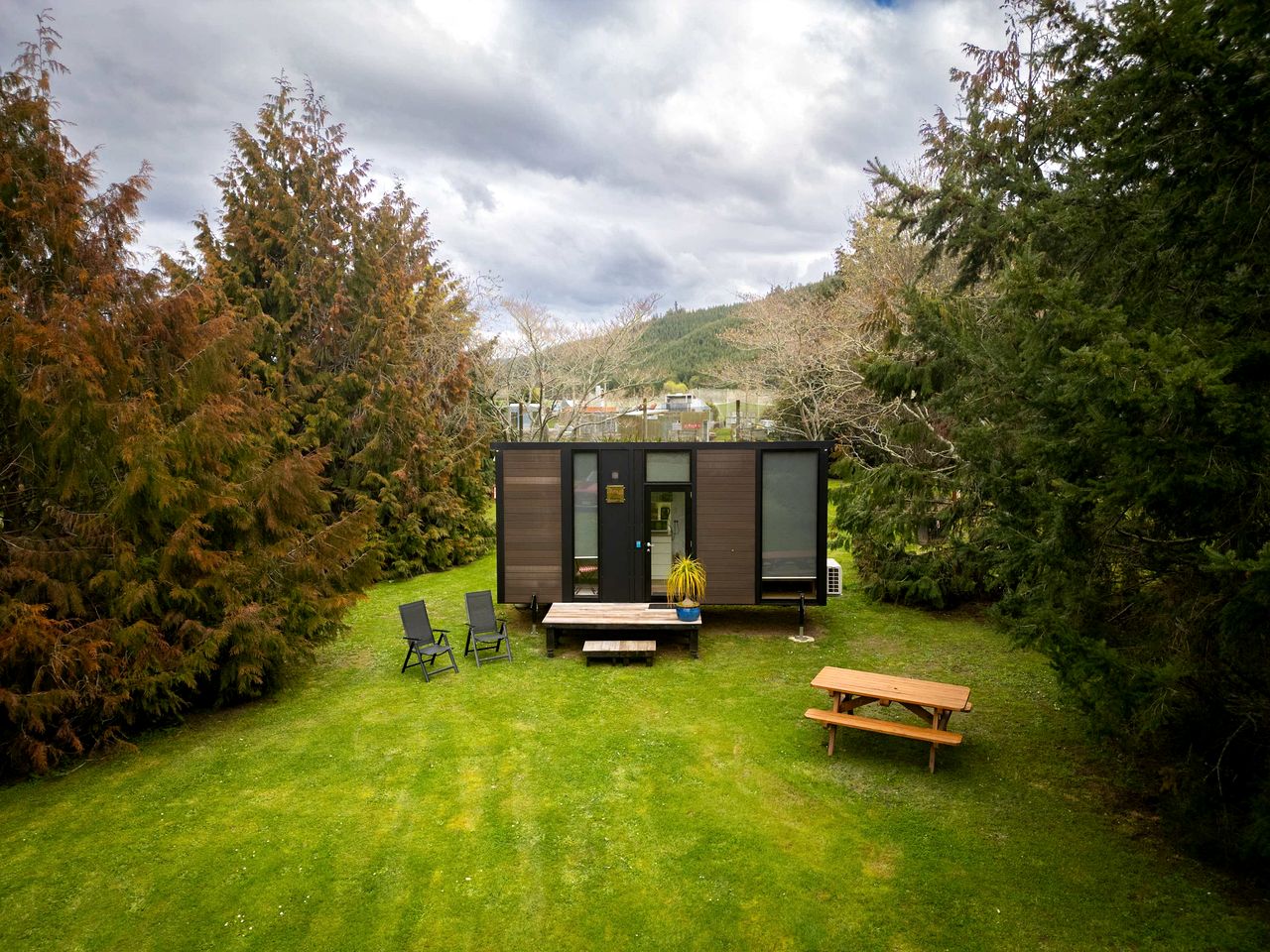 Beautiful Tiny House with Amazing Views Perfect to Play Golf in South Island, New Zealand