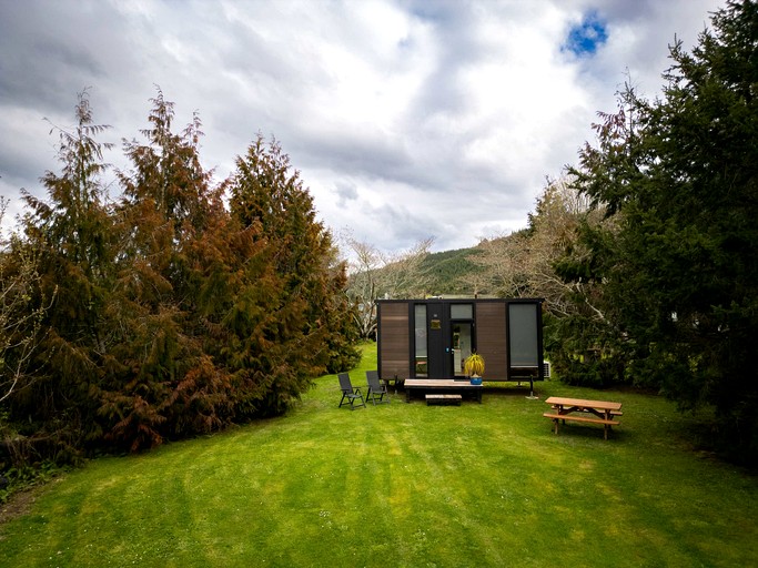 Tiny Houses (New Zealand, Wakefield, South Island)