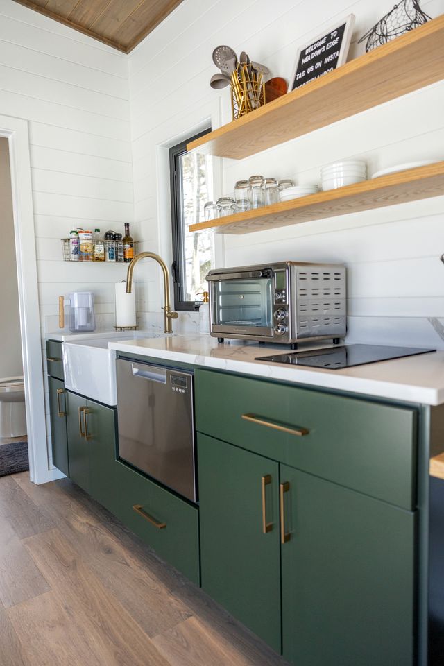 Beautiful Tiny House with Fire Pit and Gorgeous Sights in Madison, Virginia